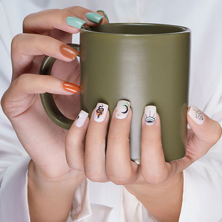 ناخن-۱ portfilio-nail-manicure-8